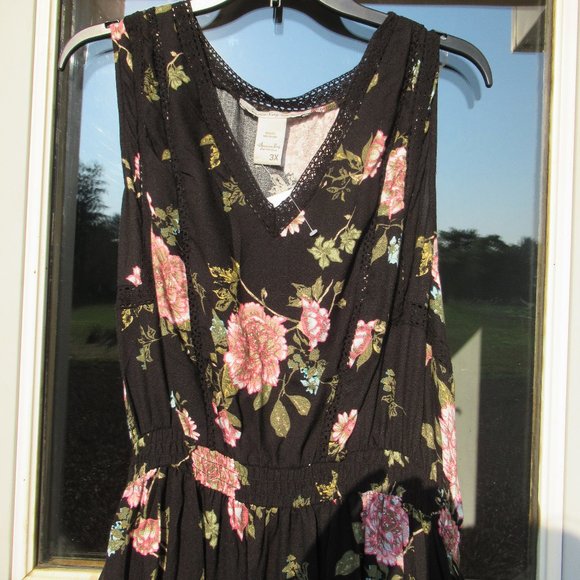 Relisted American Rag floral print sleeveless dress w crochet like detail 3X jrs - Picture 6 of 16